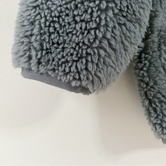 Uniqlo Light Pile-Lined Fleece Cardigan in Grey Size S - Picture 6 of 11